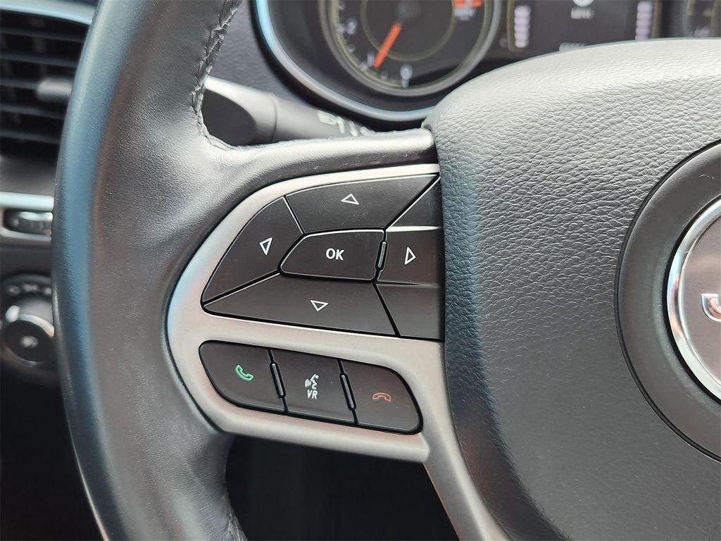 used 2020 Jeep Cherokee car, priced at $17,680