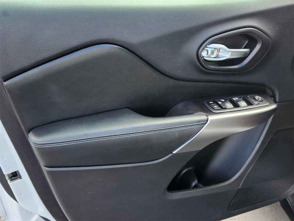 used 2020 Jeep Cherokee car, priced at $17,680