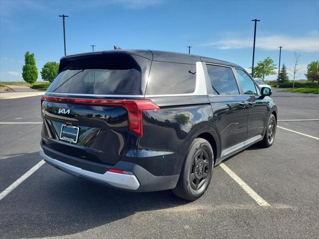used 2025 Kia Carnival car, priced at $36,951