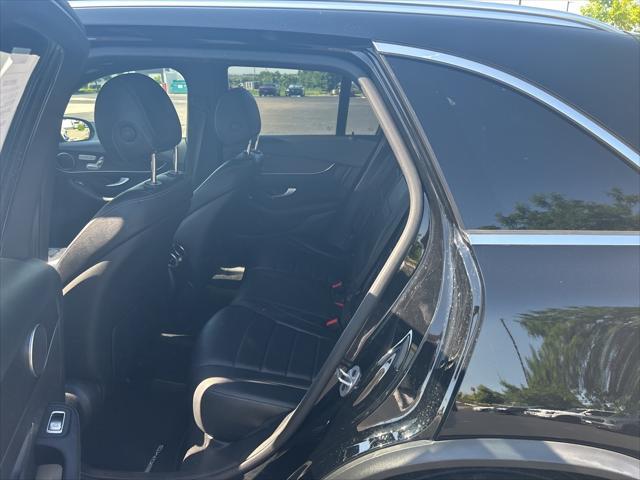 used 2022 Mercedes-Benz GLC 300 car, priced at $33,982