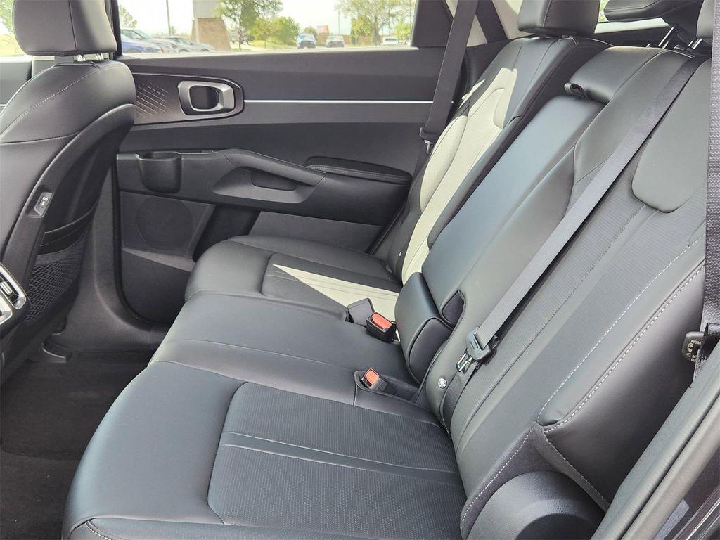 new 2026 Kia Sorento car, priced at $40,226