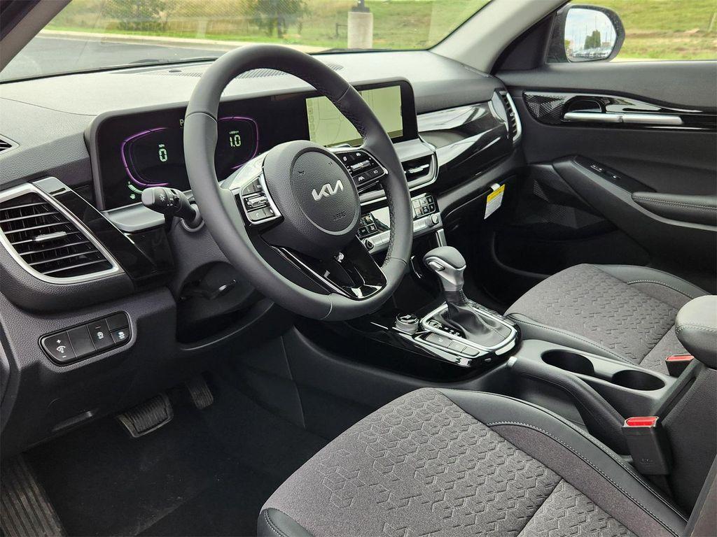 new 2026 Kia Seltos car, priced at $29,997