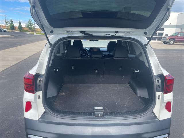 used 2023 Kia Seltos car, priced at $25,279