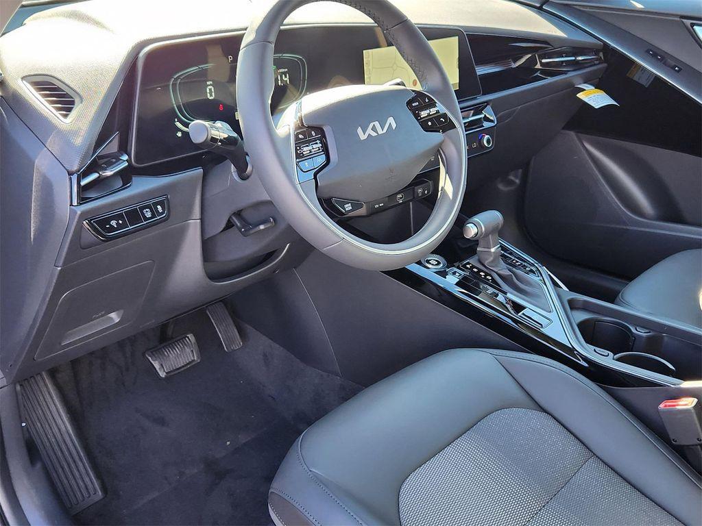 new 2025 Kia Niro car, priced at $31,370