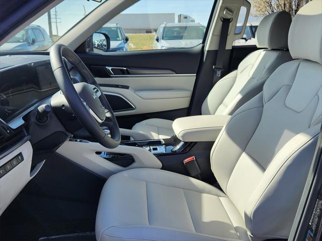new 2025 Kia Telluride car, priced at $43,380