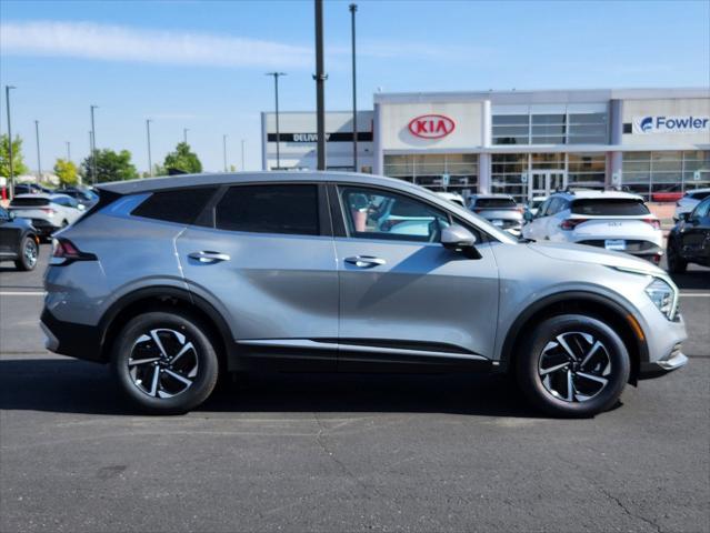 new 2024 Kia Sportage Hybrid car, priced at $31,190