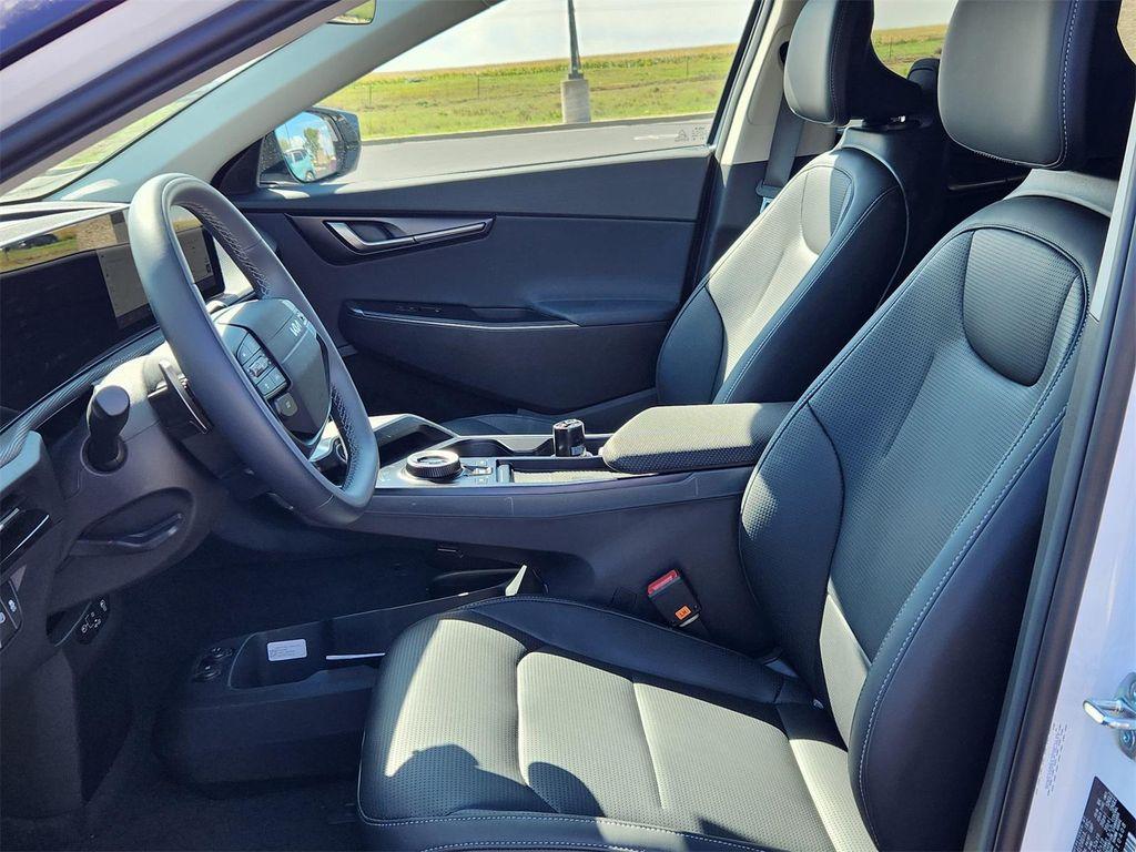 new 2025 Kia EV6 car, priced at $44,815