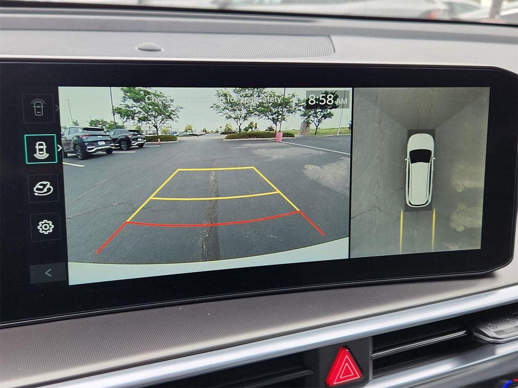 new 2025 Kia Sorento Hybrid car, priced at $42,924