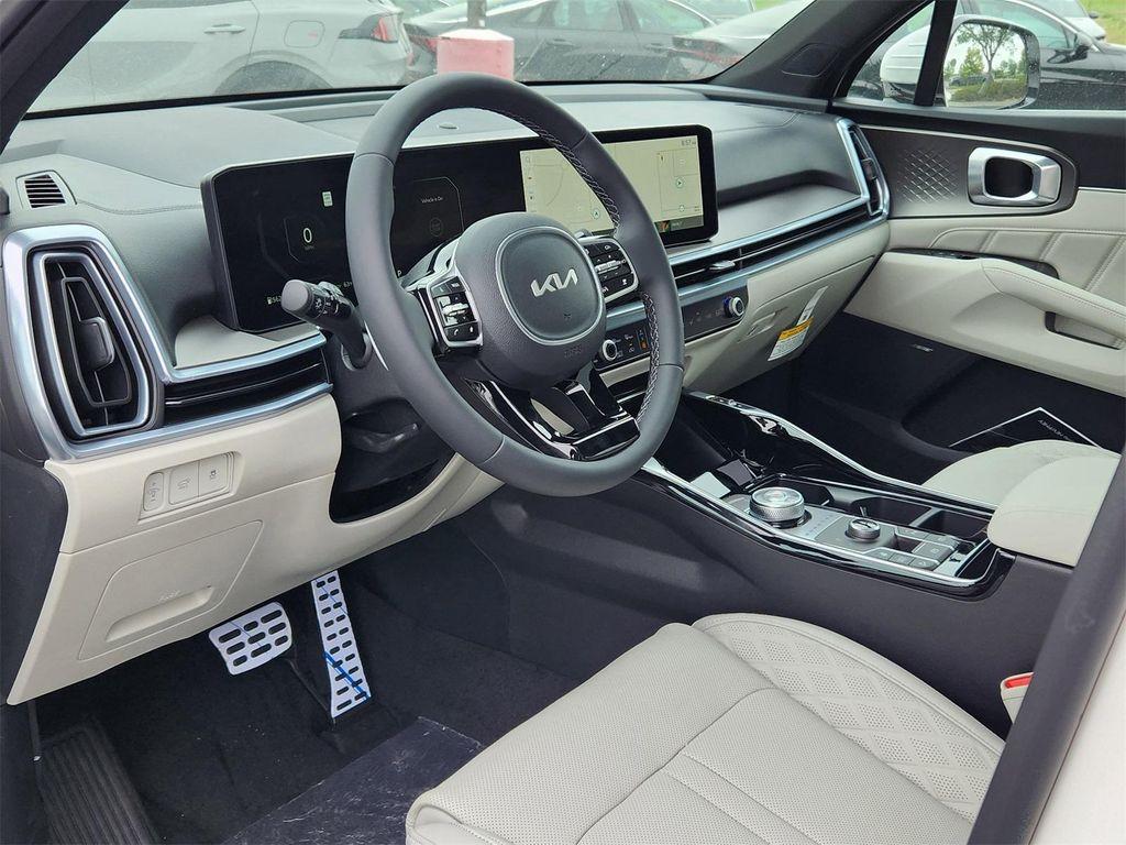 new 2025 Kia Sorento Hybrid car, priced at $42,924