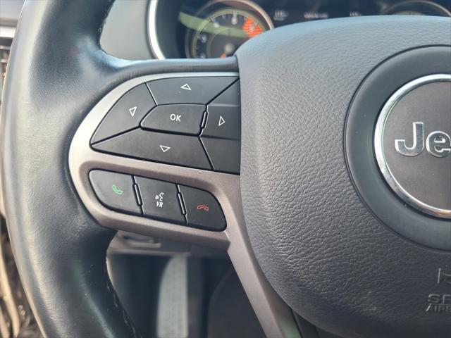 used 2020 Jeep Cherokee car, priced at $20,257