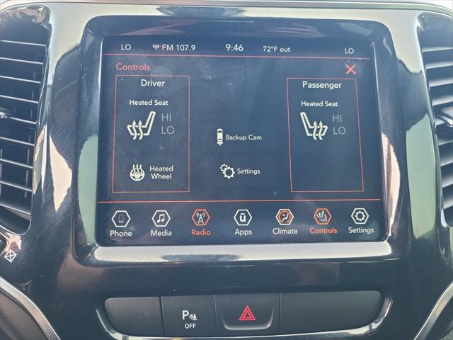 used 2020 Jeep Cherokee car, priced at $20,257