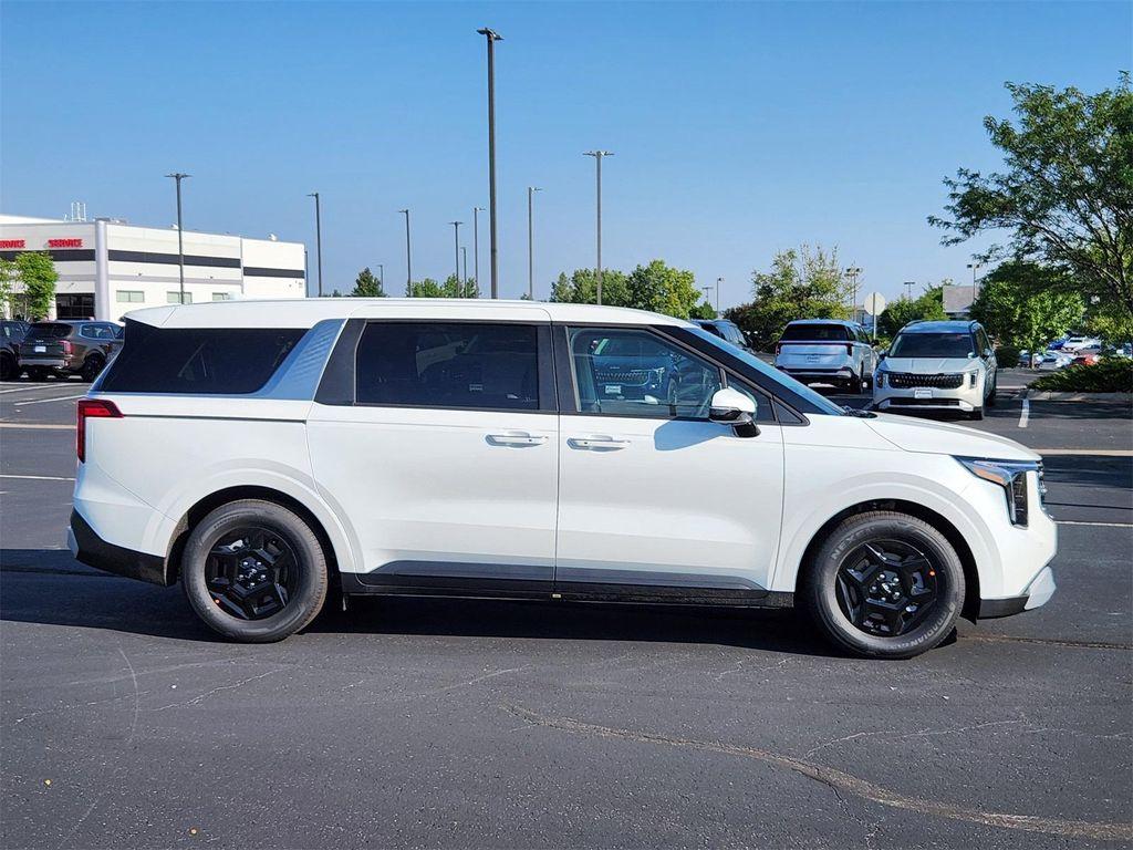 new 2026 Kia Carnival car, priced at $39,643