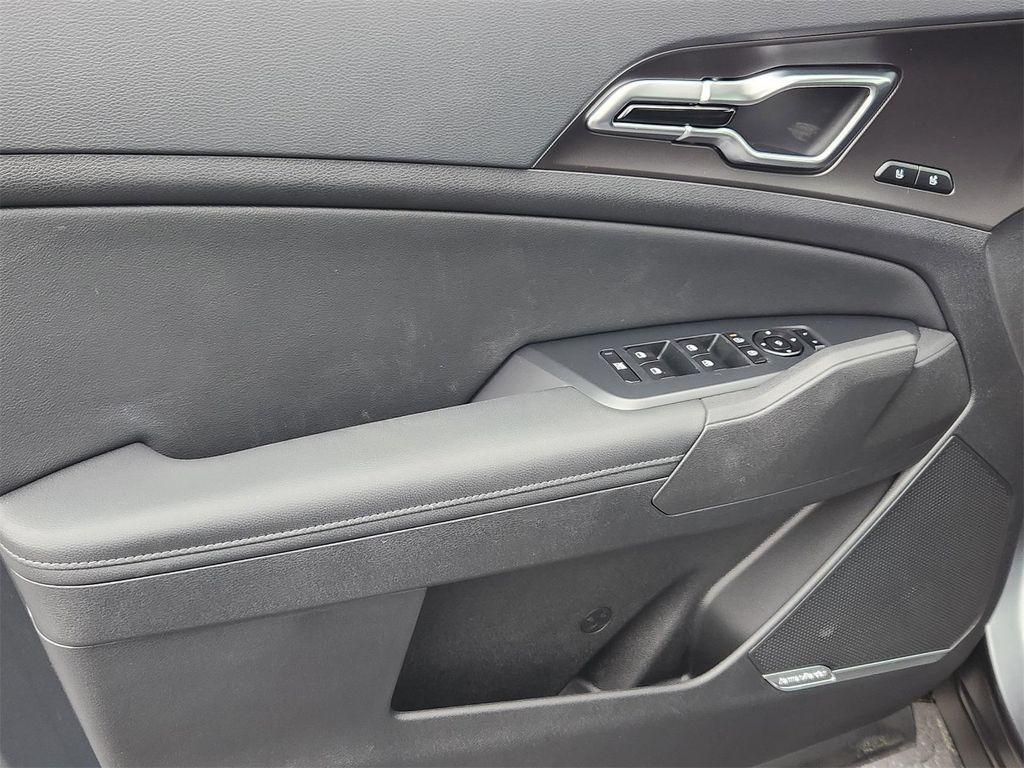 new 2026 Kia Sportage Hybrid car, priced at $41,949