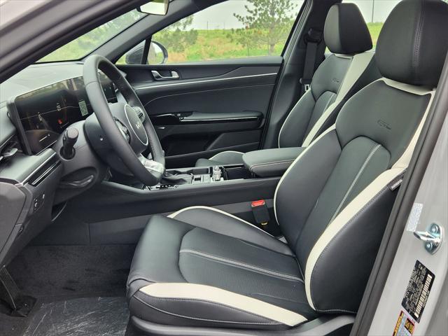 new 2025 Kia K5 car, priced at $31,791