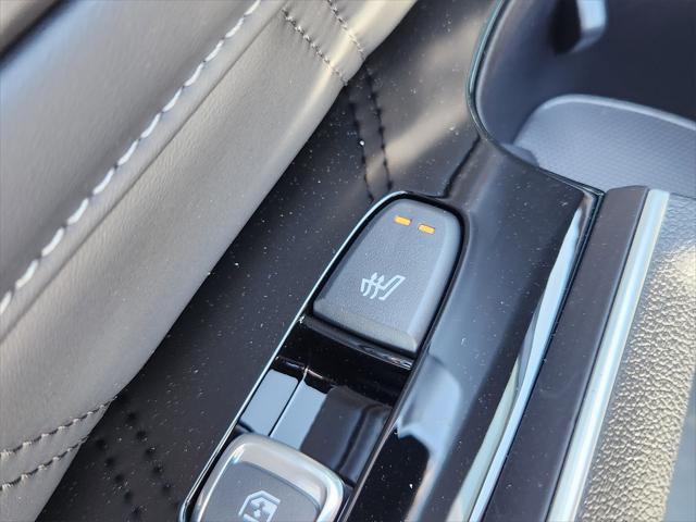 new 2025 Kia Sorento car, priced at $43,886