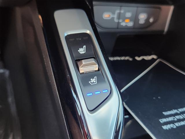 new 2025 Kia Sorento car, priced at $43,886