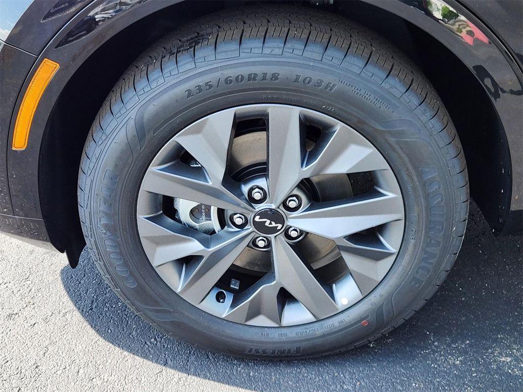 new 2025 Kia Sportage Hybrid car, priced at $35,188