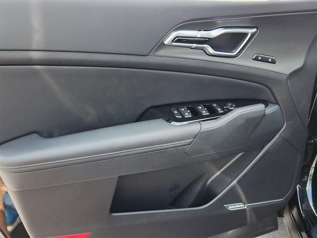 new 2025 Kia Sportage Hybrid car, priced at $35,188