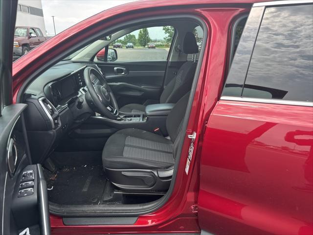 used 2022 Kia Sorento car, priced at $23,208