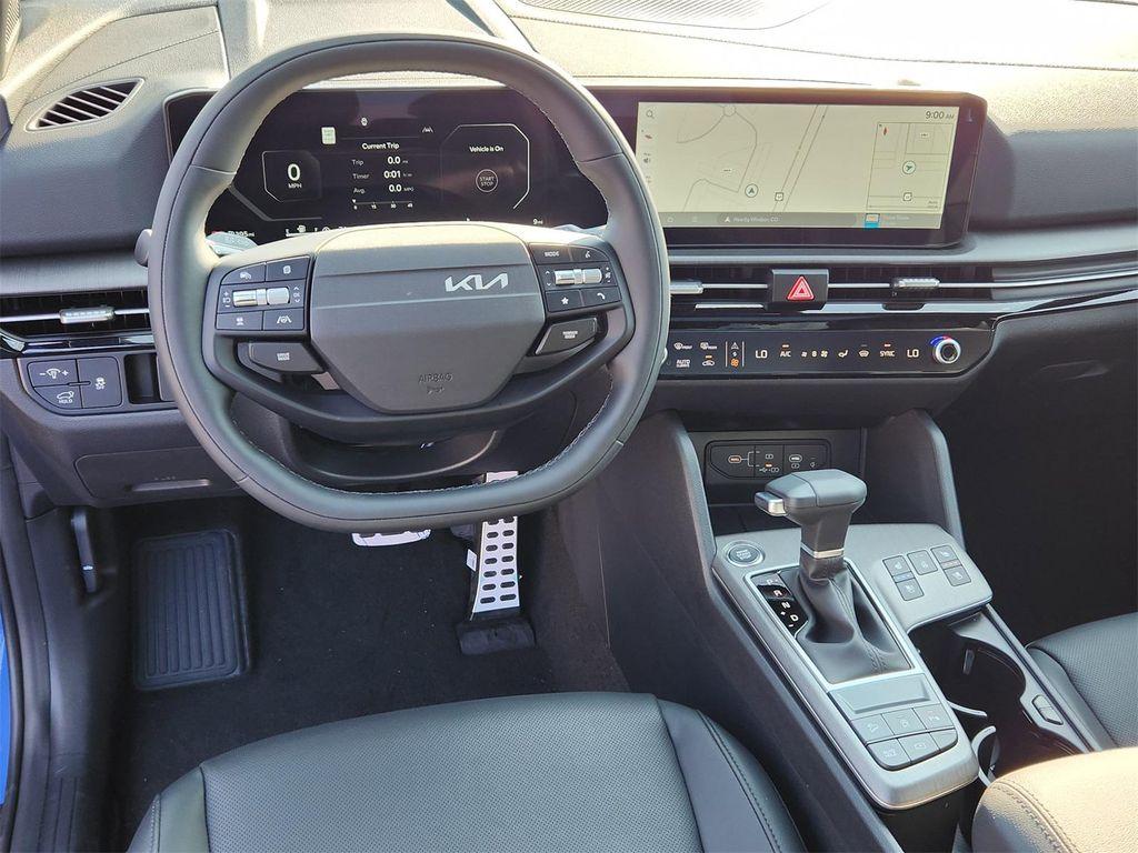 new 2026 Kia Sportage car, priced at $39,268