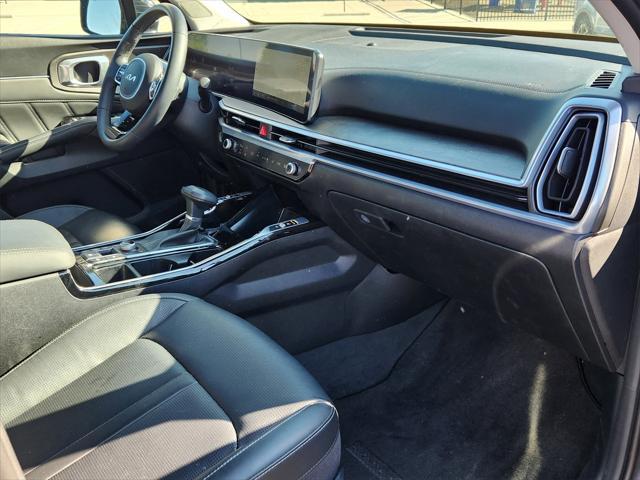 used 2024 Kia Sorento car, priced at $38,704