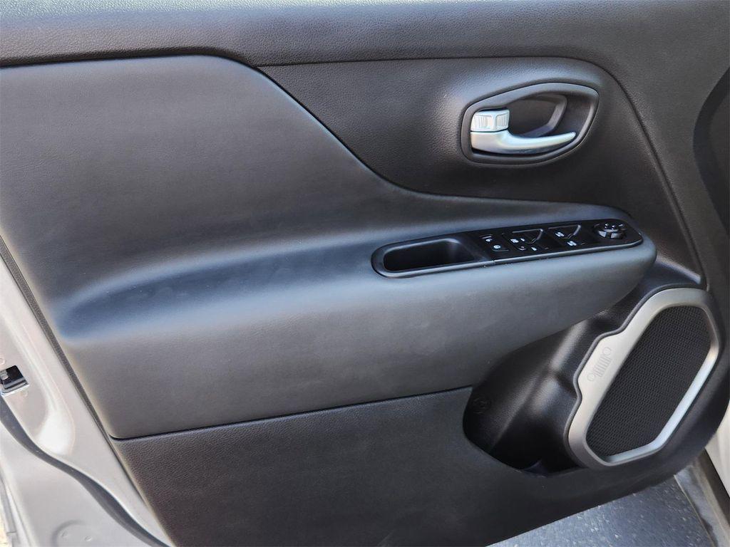 used 2020 Jeep Renegade car, priced at $16,895