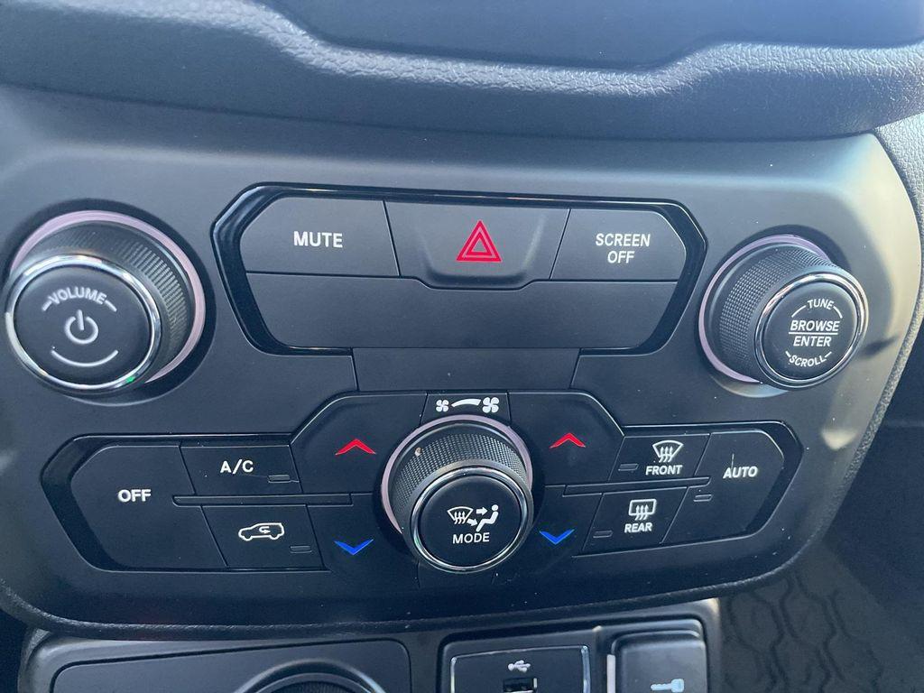 used 2020 Jeep Renegade car, priced at $17,776