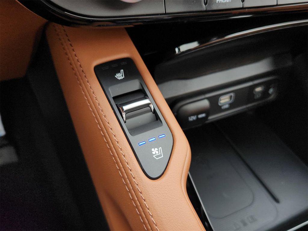 new 2025 Kia Telluride car, priced at $50,335