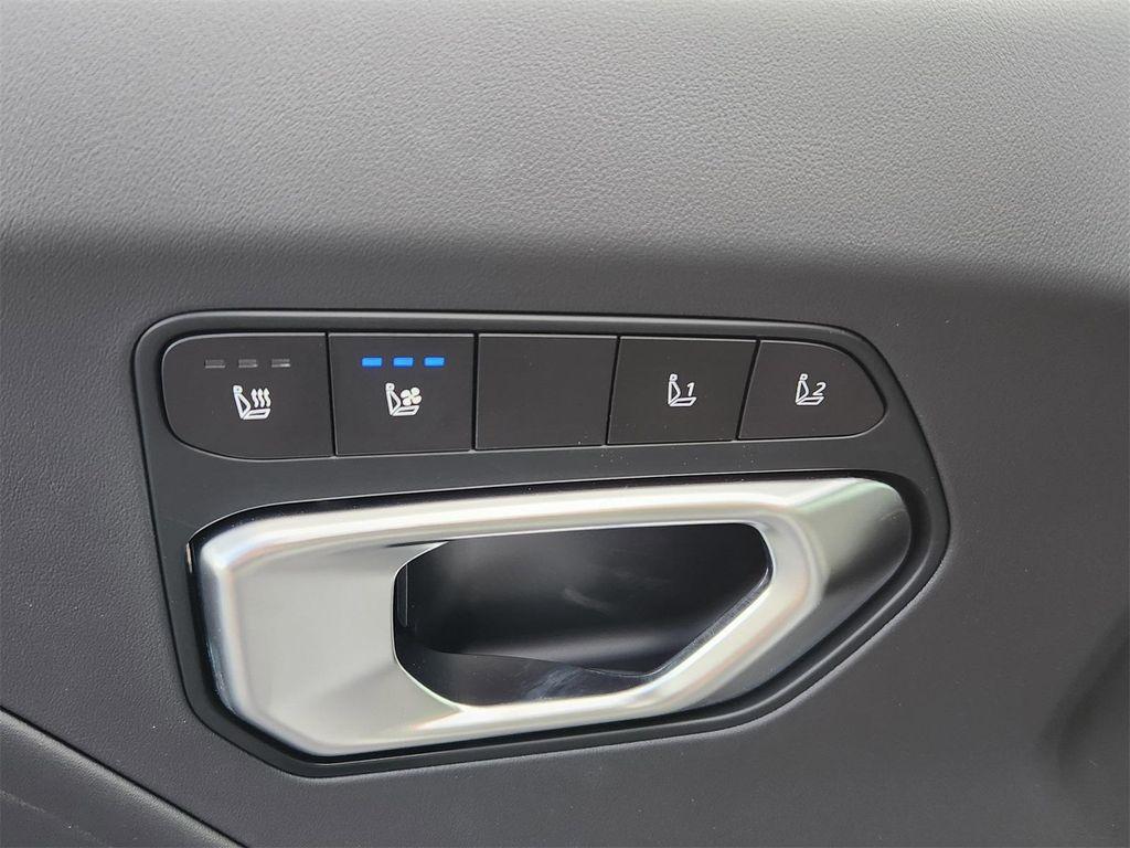 new 2025 Kia K4 car, priced at $27,230