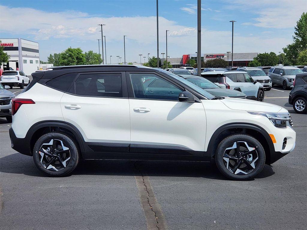 new 2026 Kia Seltos car, priced at $27,393