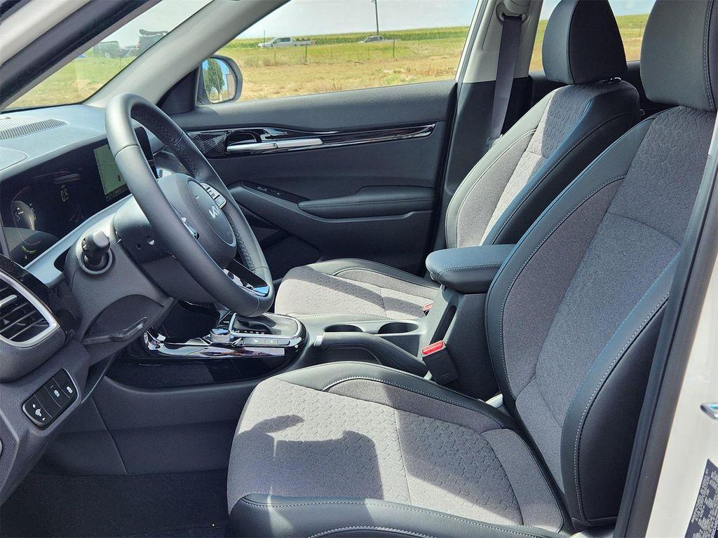 new 2026 Kia Seltos car, priced at $27,393