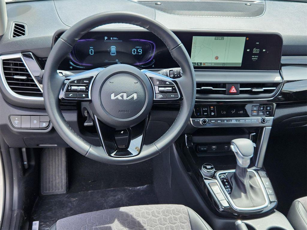 new 2026 Kia Seltos car, priced at $27,393