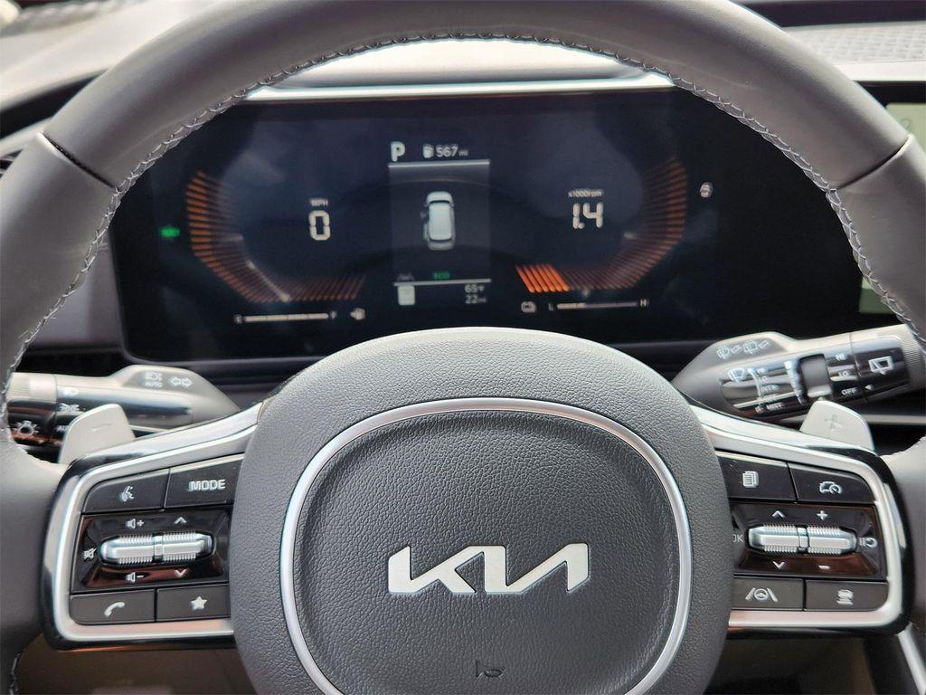 new 2026 Kia Carnival Hybrid car, priced at $42,429