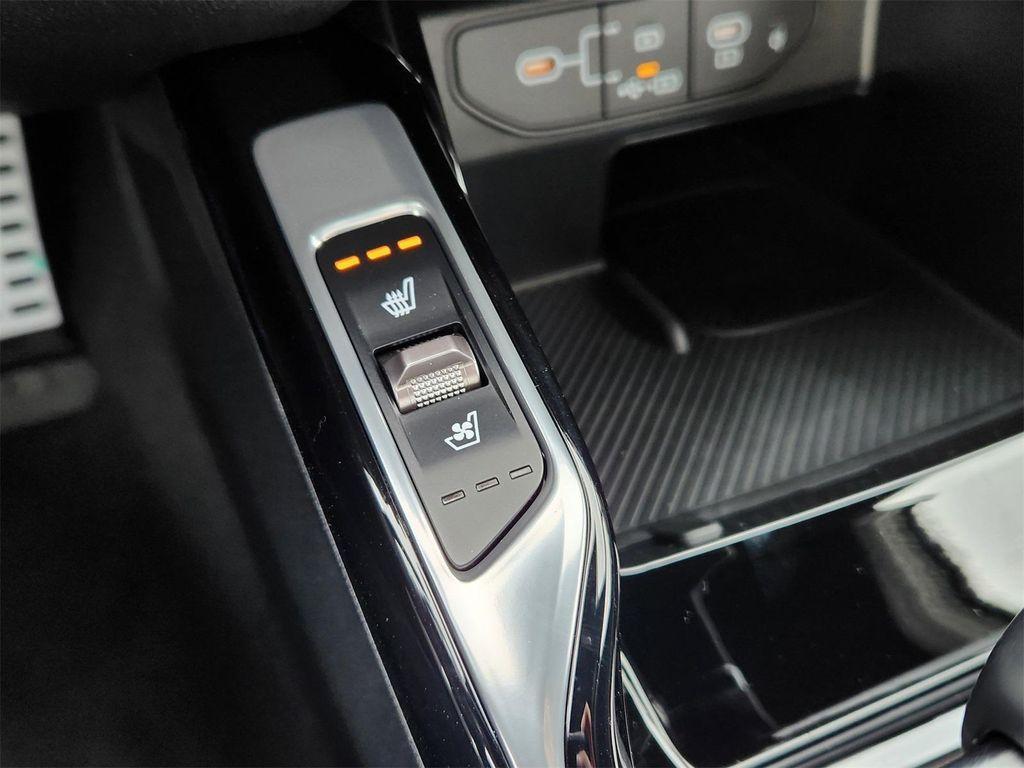 new 2026 Kia Sorento car, priced at $48,476