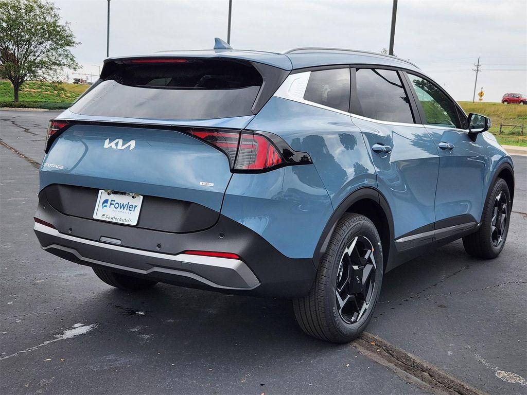 new 2026 Kia Sportage Hybrid car, priced at $35,025