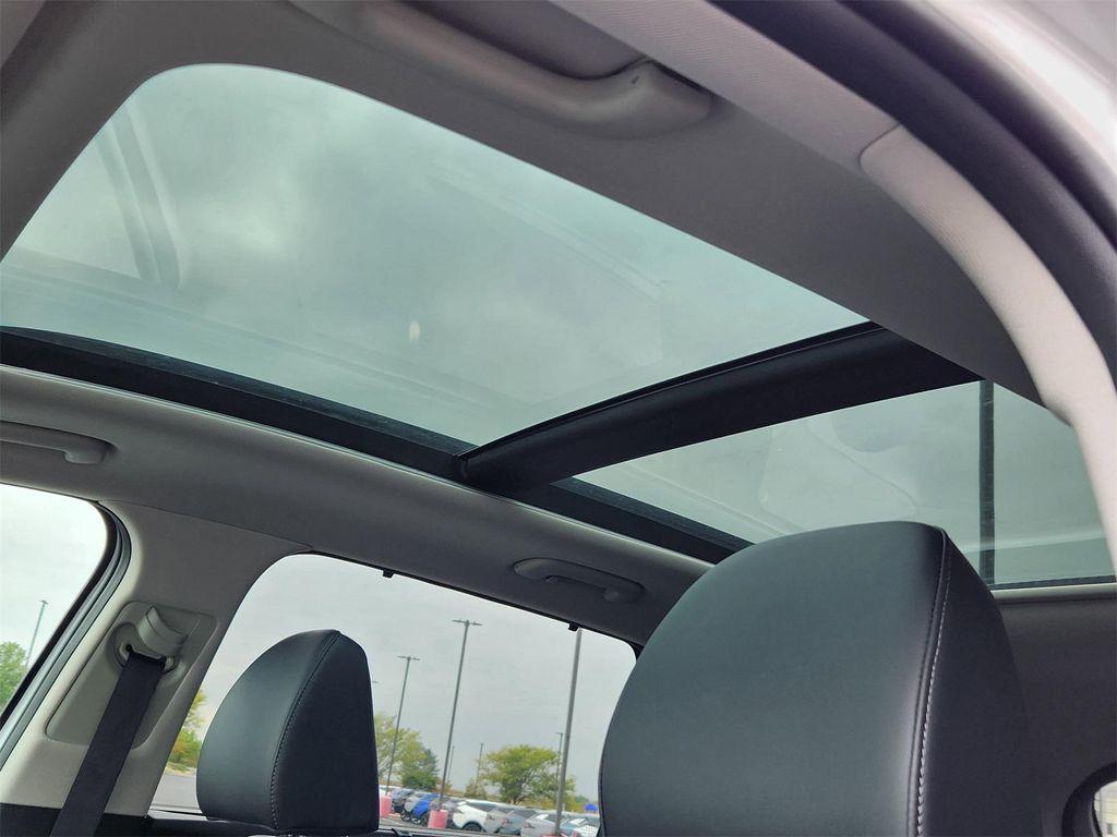 new 2026 Kia Sorento car, priced at $45,688