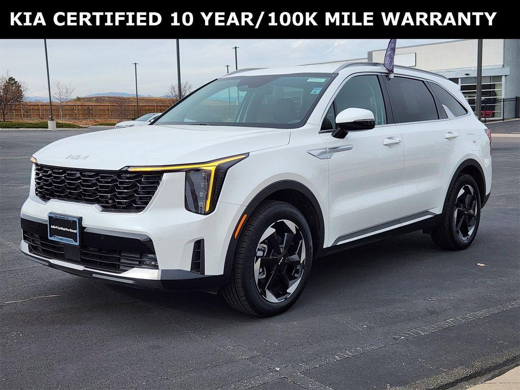 used 2025 Kia Sorento Hybrid car, priced at $36,057