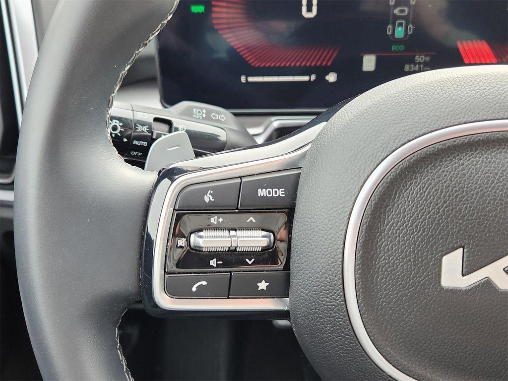 used 2025 Kia Sorento Hybrid car, priced at $36,057