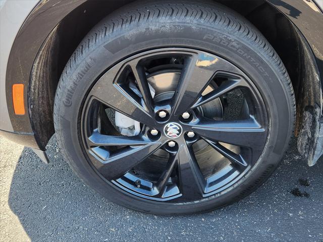 used 2022 Buick Envision car, priced at $27,060