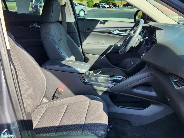 used 2022 Buick Envision car, priced at $27,060