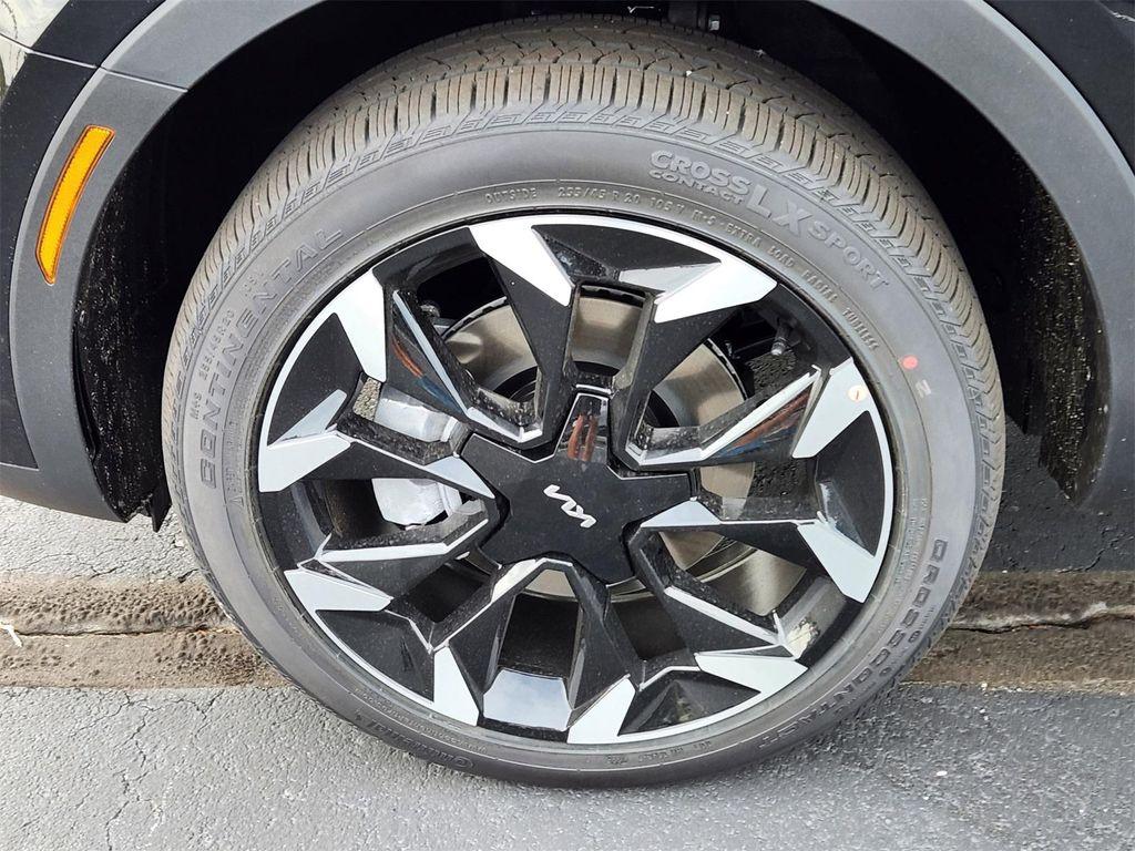 new 2026 Kia Sorento car, priced at $40,832