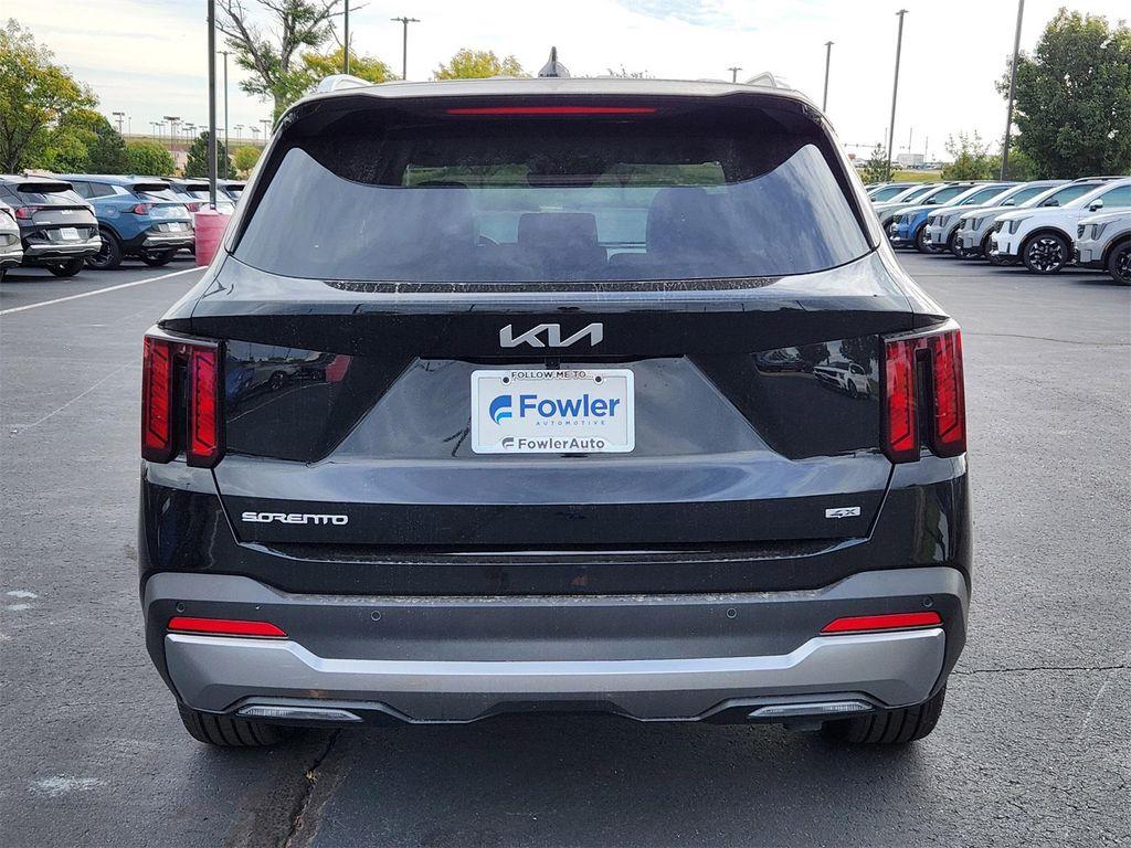 new 2026 Kia Sorento car, priced at $40,832