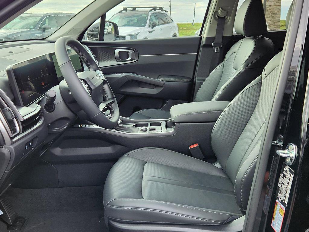 new 2026 Kia Sorento car, priced at $40,832