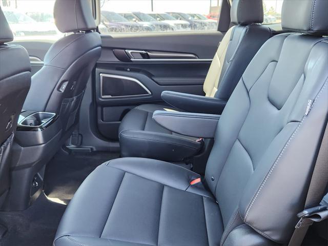 new 2025 Kia Telluride car, priced at $42,860