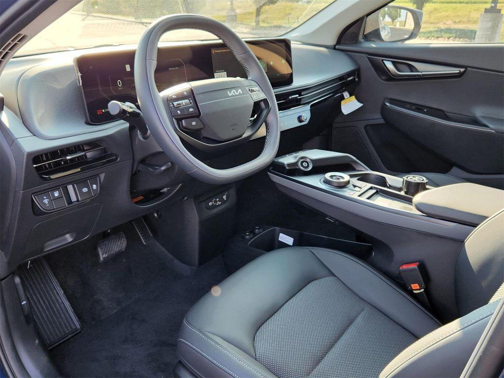 new 2025 Kia EV6 car, priced at $38,932