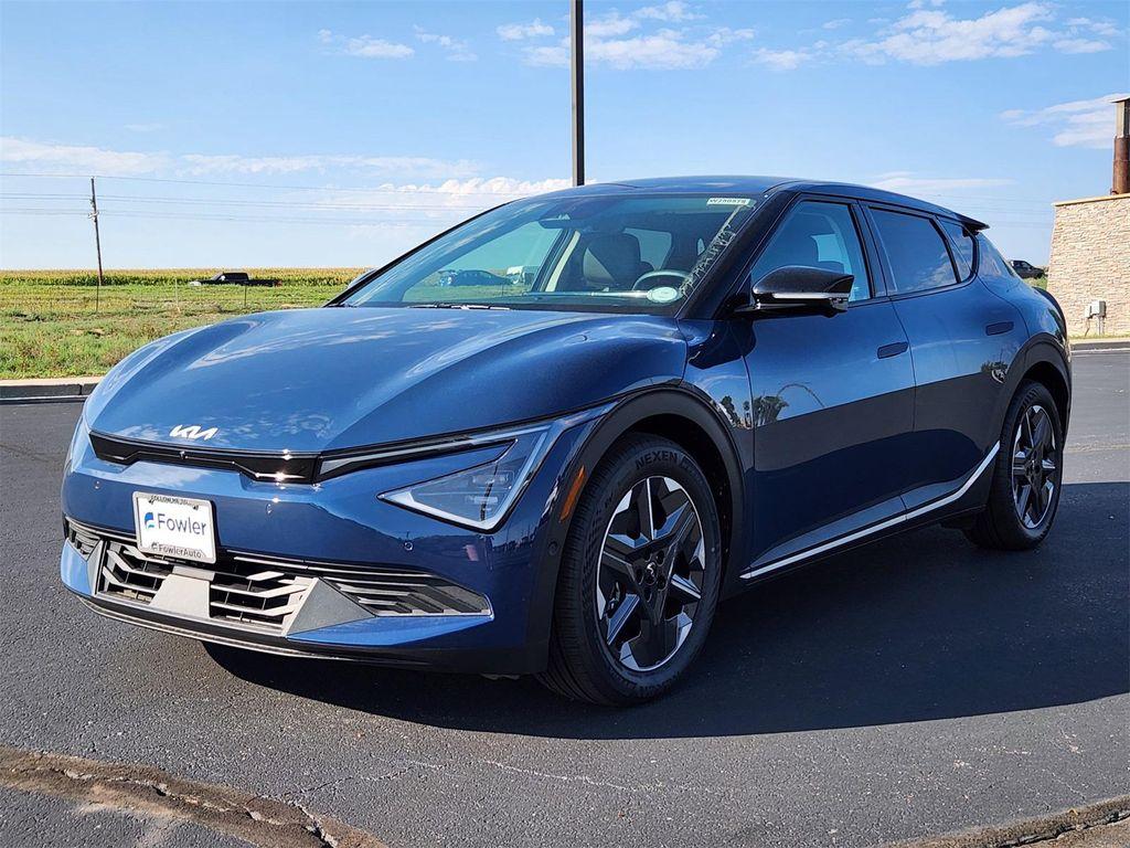 new 2025 Kia EV6 car, priced at $38,932