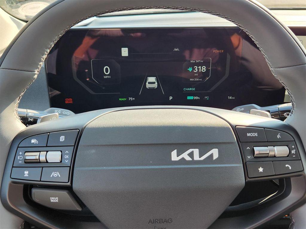 new 2025 Kia EV6 car, priced at $38,932