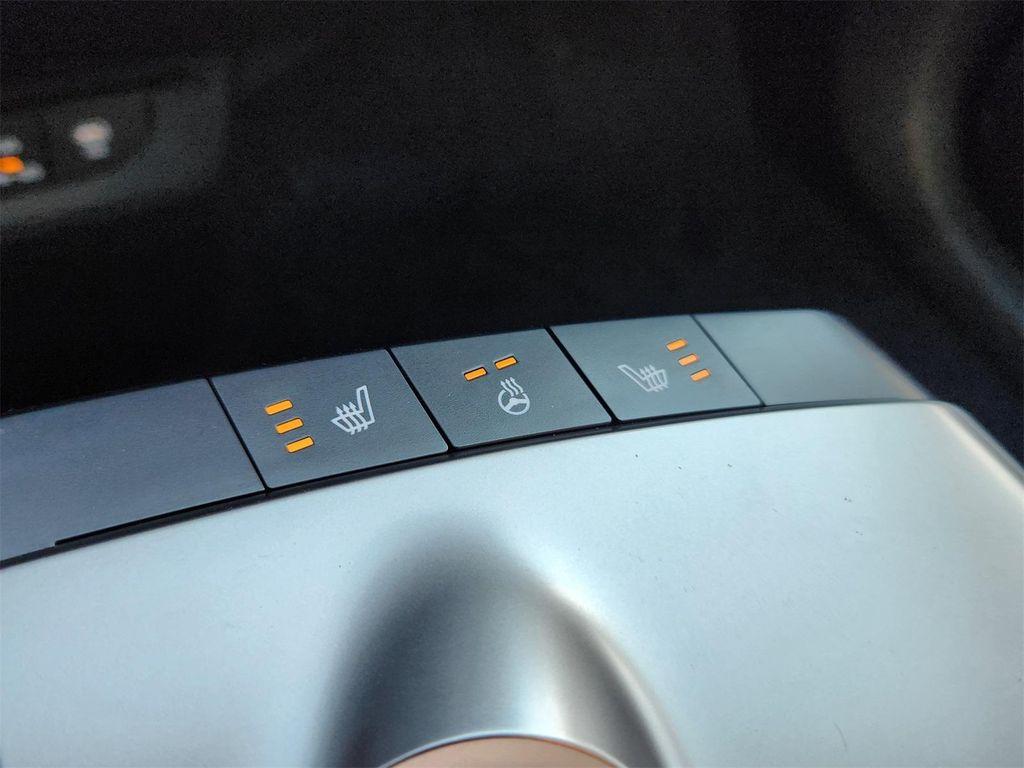 new 2025 Kia EV6 car, priced at $38,932