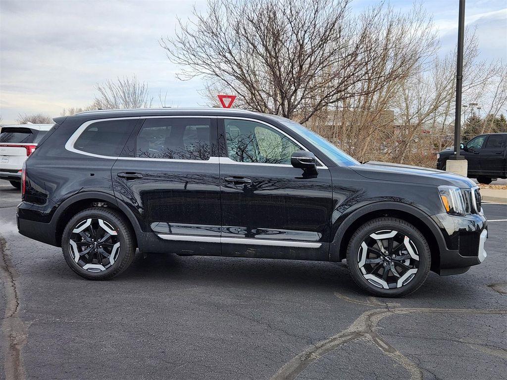 new 2025 Kia Telluride car, priced at $43,506