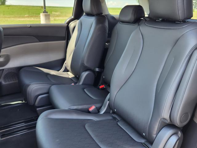 new 2026 Kia Carnival car, priced at $42,951